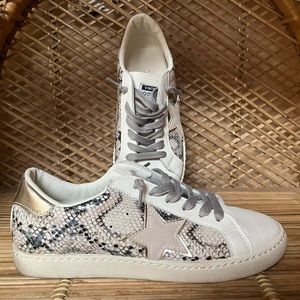 Vintage Havana Bianca Snake Sneakers